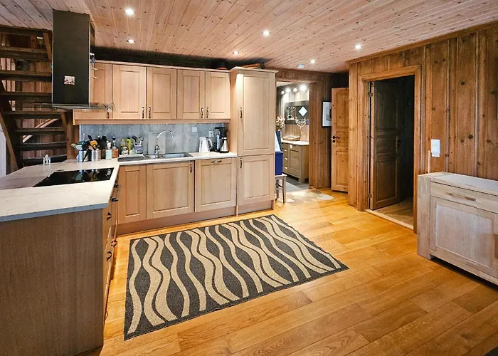 Lovely In With Sauna בית נופש וראדל