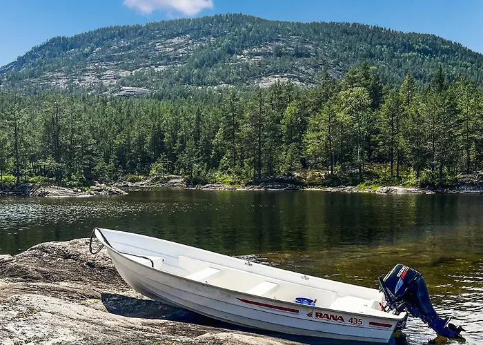 בית נופש Lovely In With Sauna וראדל